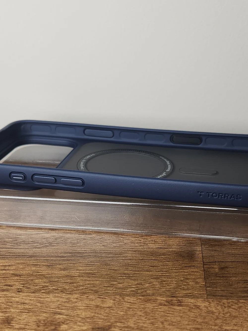 TORRAS Magnetic iPhone 17 Pro Max Case in Navy Blue